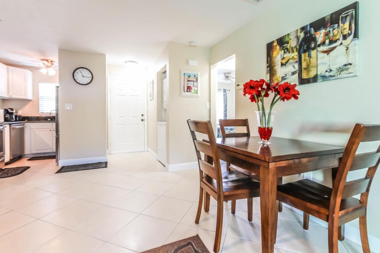 Seatuit Condominiums With Boat Slip Cape Coral Extérieur photo